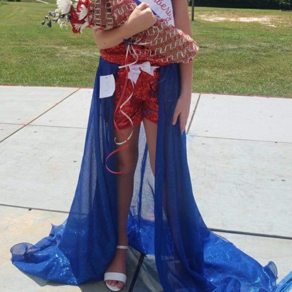 Size 12 Girls Pageant 4th of July Patriotic OOC
